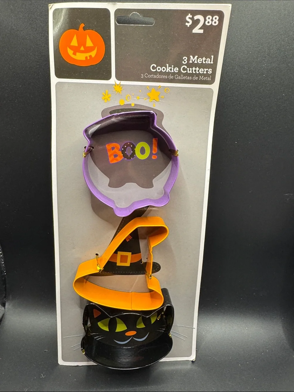 Lot of Halloween Cookie Cutters & Stamp Set unopened. Bat, cat, raven, fangs.